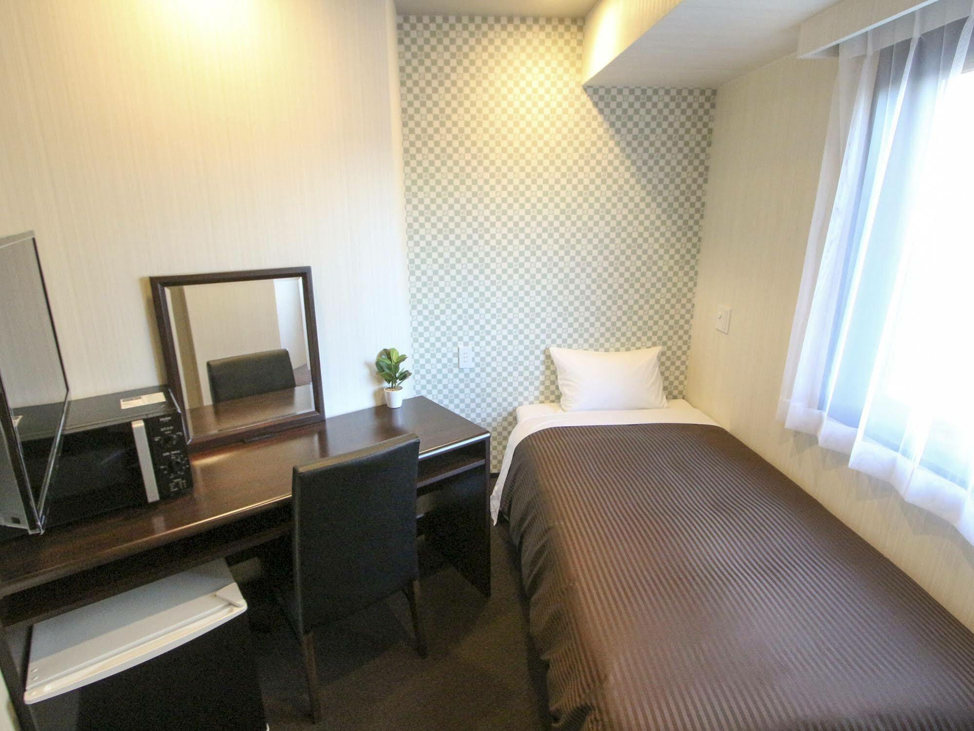 HOTEL LiVEMAX Nihonbashi Hakozaki Tokyo Eksteriør billede